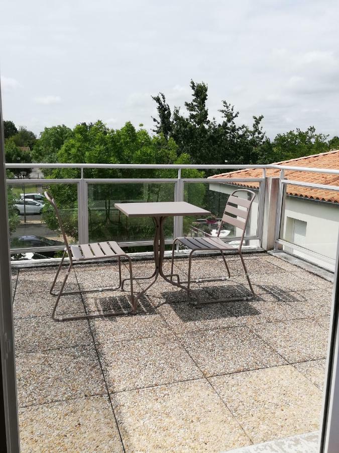 Domitys Le Clos De La Seigneurie Aparthotel Les Gonds Luaran gambar